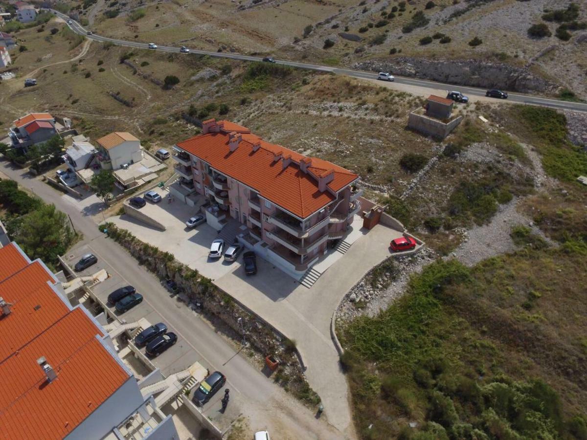 Apartment Kos Паг Екстериор снимка